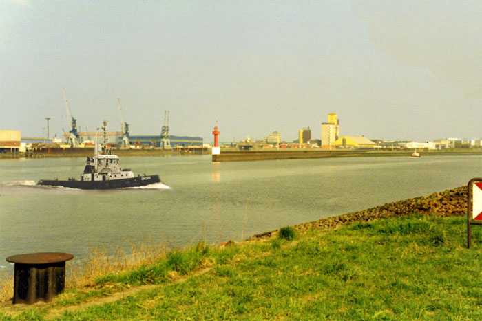 HafenHBSchlepper